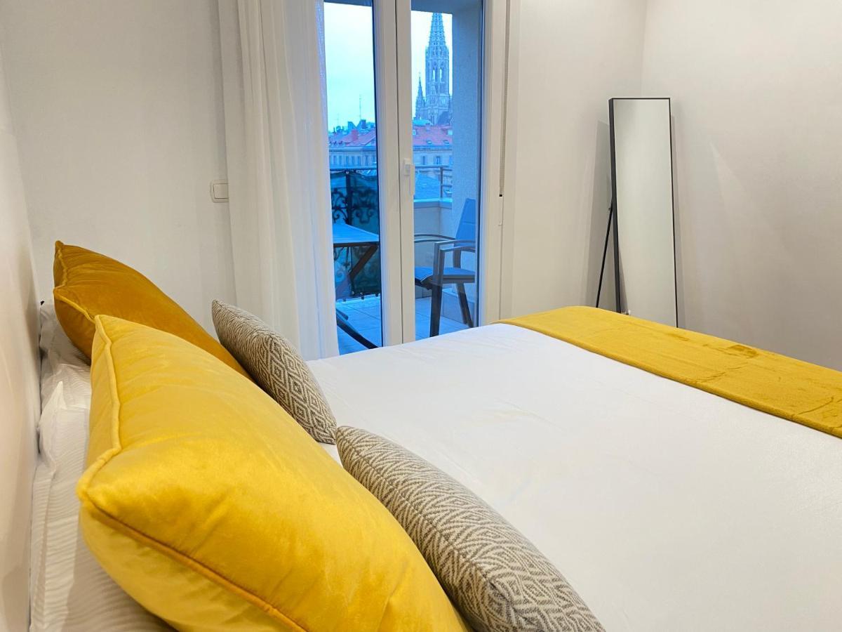 Mikain Terrace Cathedral View With Free Parking & Air Cond Apartment San Sebastian Exterior photo